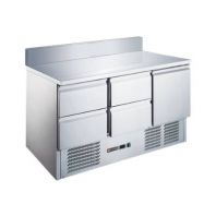 Стол холодильный Tatra TRTGNL1D4 TN SB с бортом Стол холодильный Tatra TRTGNL1D4 TN SB с бортом